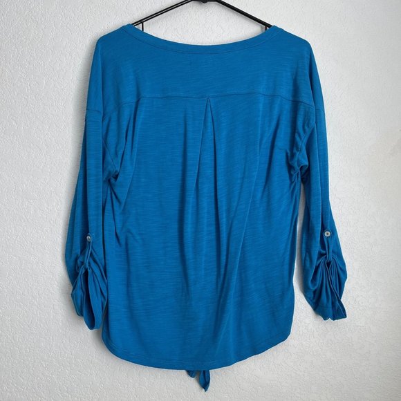 American Eagle Top with Bottom Front Tie and Convertible Sleeves, Light Blue, M - Picture 2 of 12